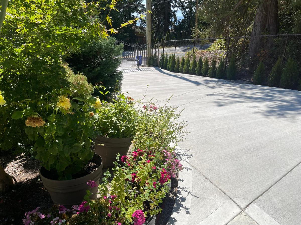 Garden Bridge House Villa Sechelt Buitenkant foto