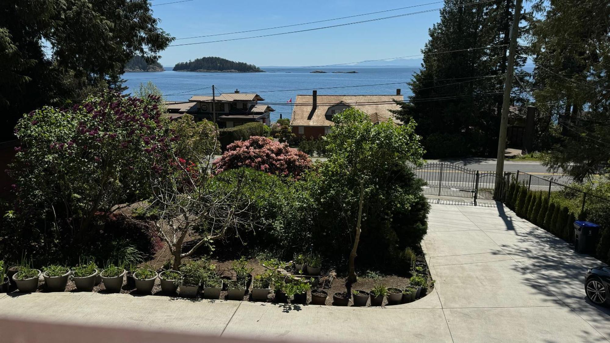 Garden Bridge House Villa Sechelt Buitenkant foto